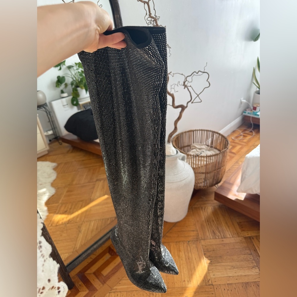 Sparkly heel boots